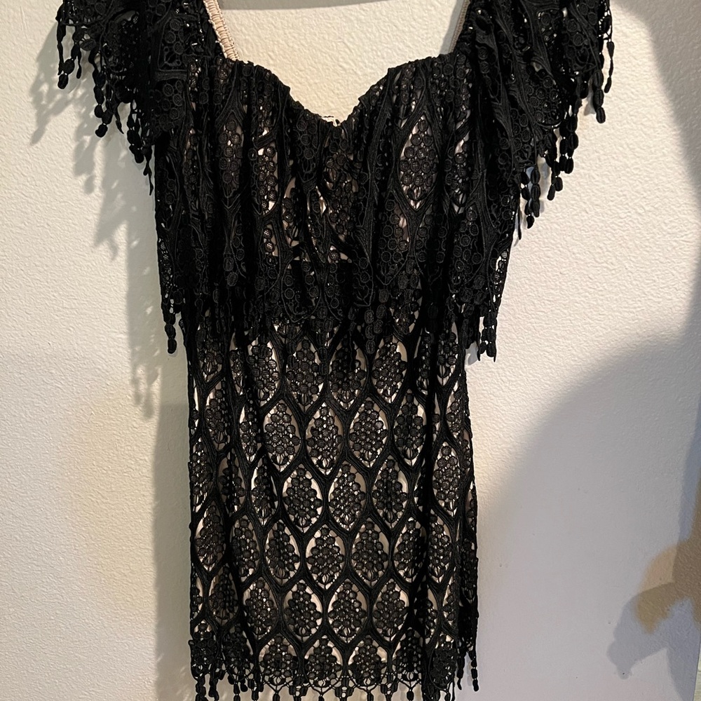 STONE COLD FOX DRESS used once mini lace black dress size medium/ large
